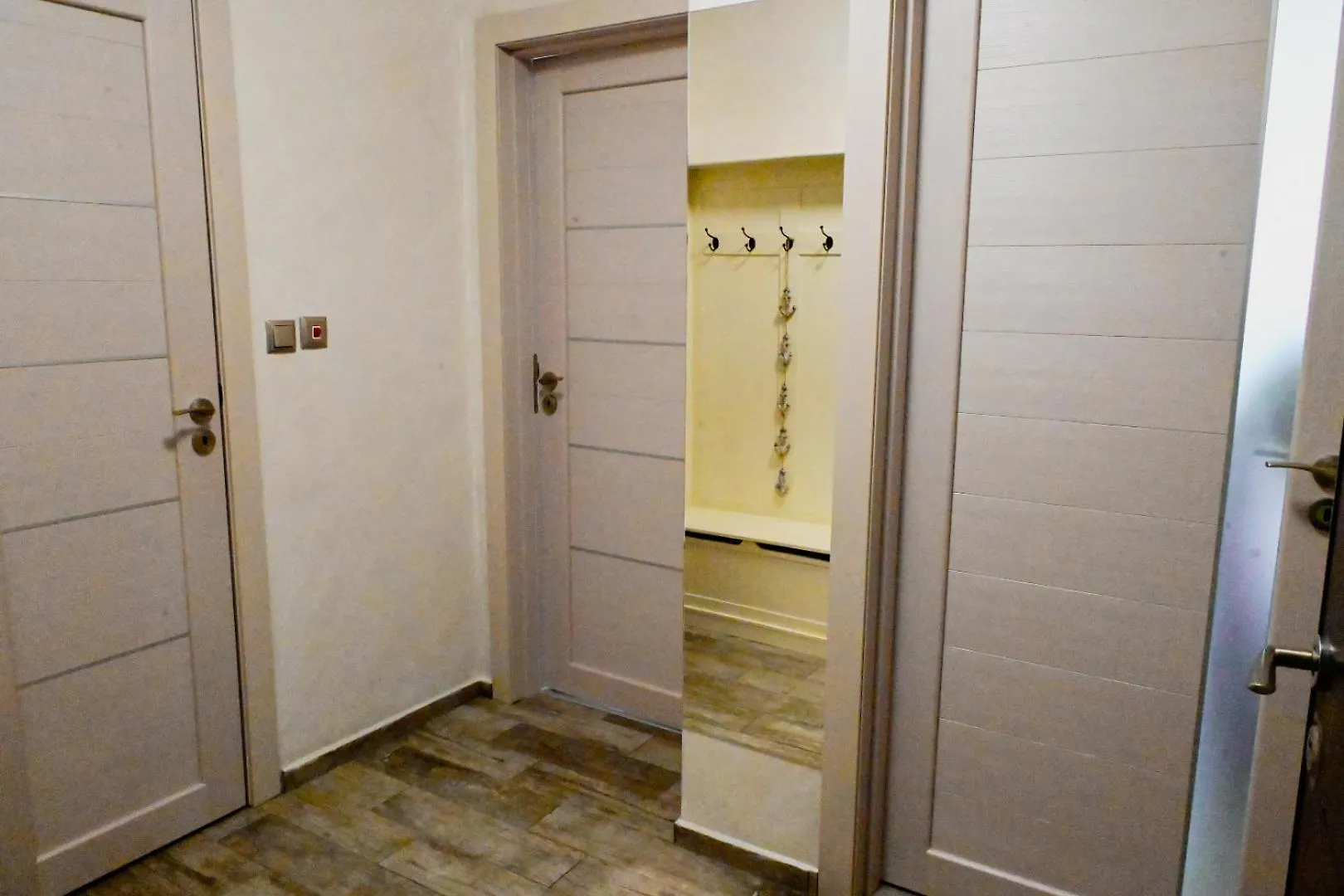 Апартамент Зара Burgas City 0*,  Bulharsko