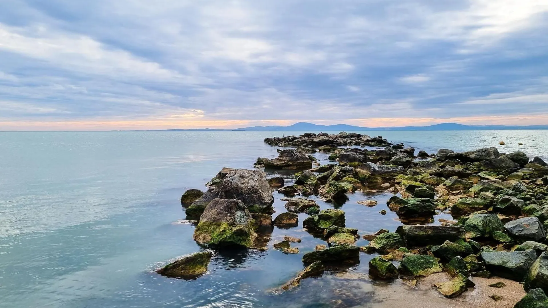 Apartmán Апартамент Зара Burgas City